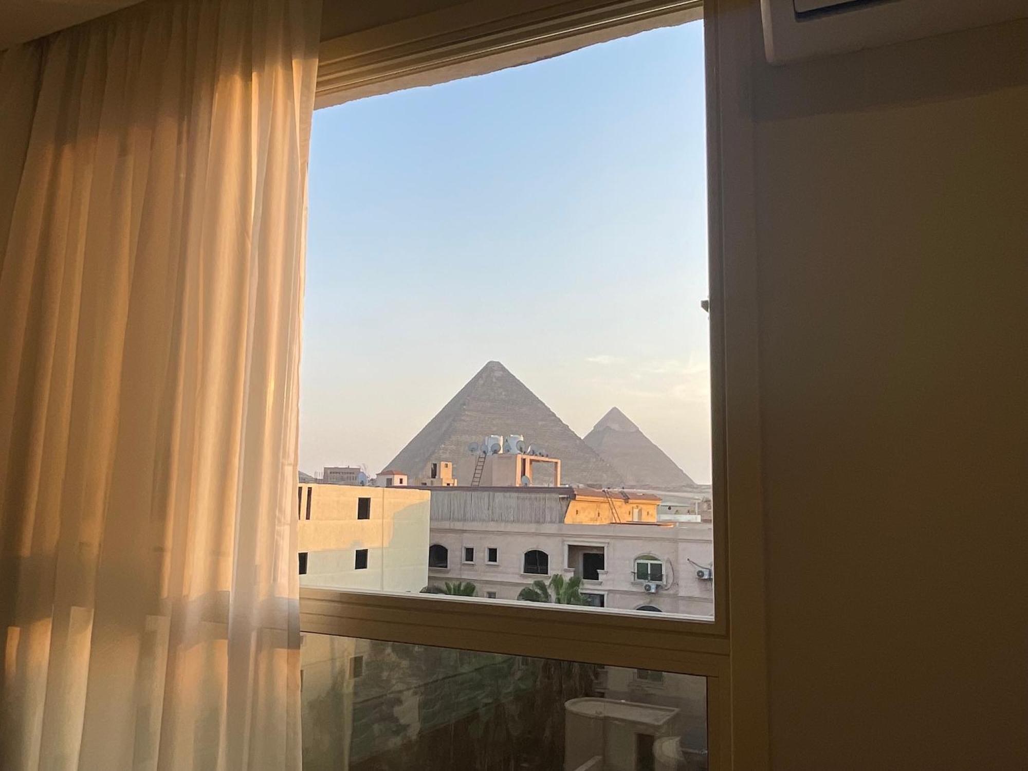 Diyar Pyramids Inn Kafrat al Jabal Exterior photo