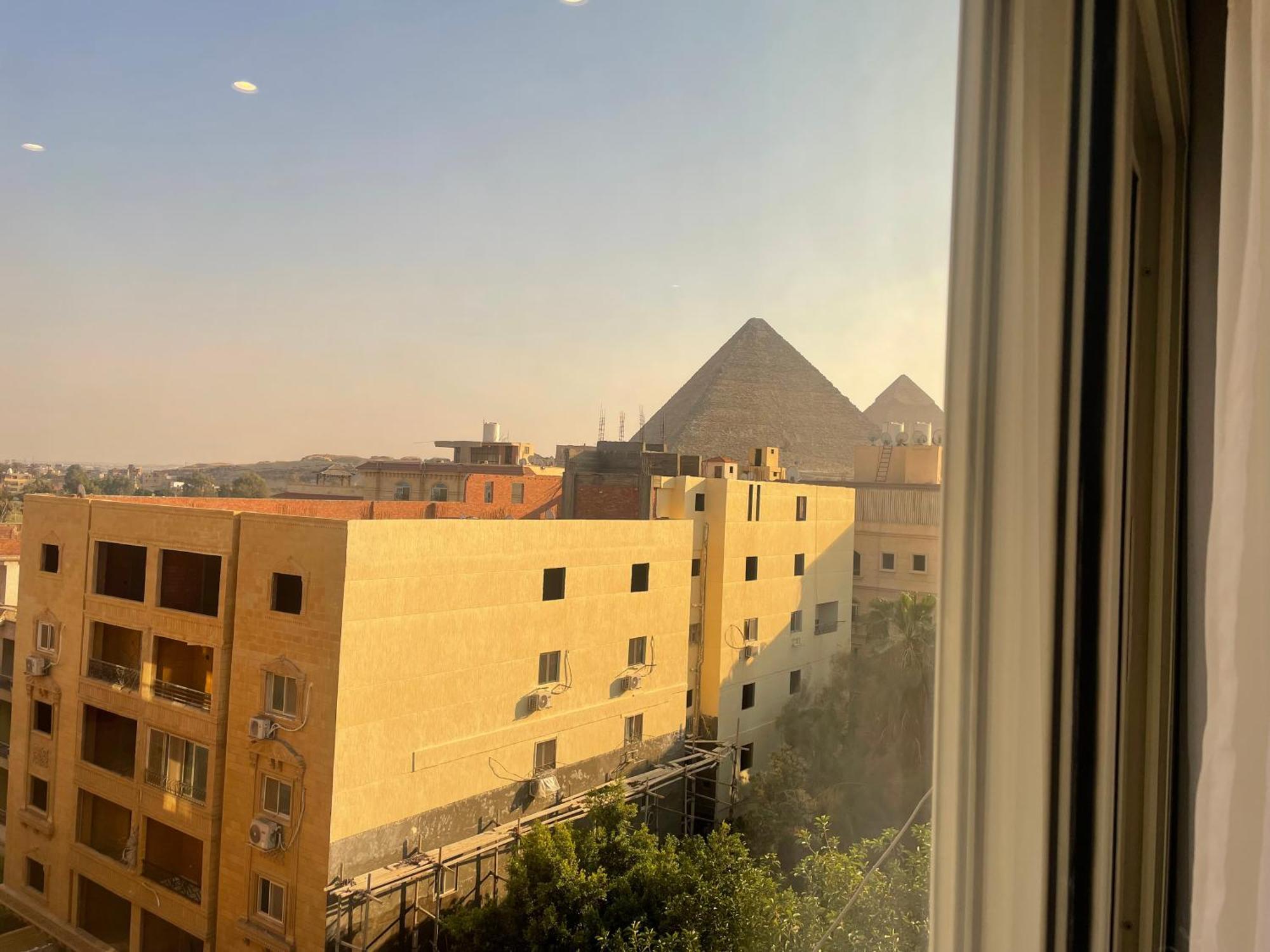 Diyar Pyramids Inn Kafrat al Jabal Exterior photo